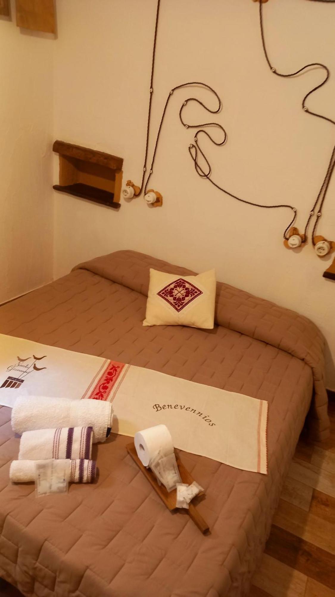 "B&B Santu Giuvanni" Fonni Exterior photo